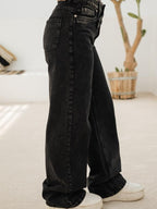 CROSSLINE DENIM JEANS